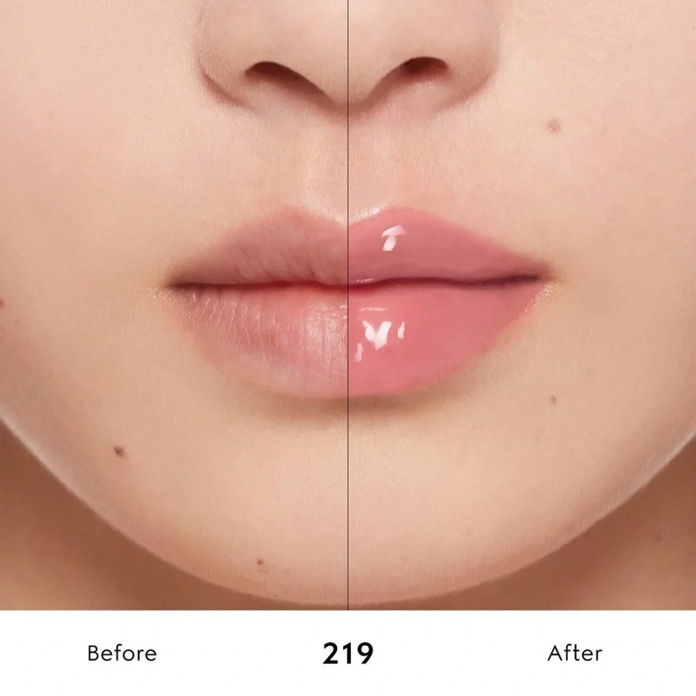 Gucci Hydrating Plumping Lip Gloss - Bertha Pink - Picture 4 of 8